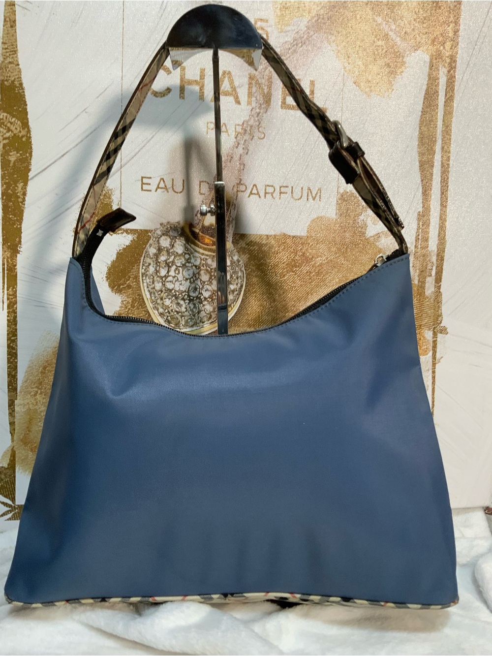 Burberry Navy Shoulder Hobo Bag - Picture 2 of 6